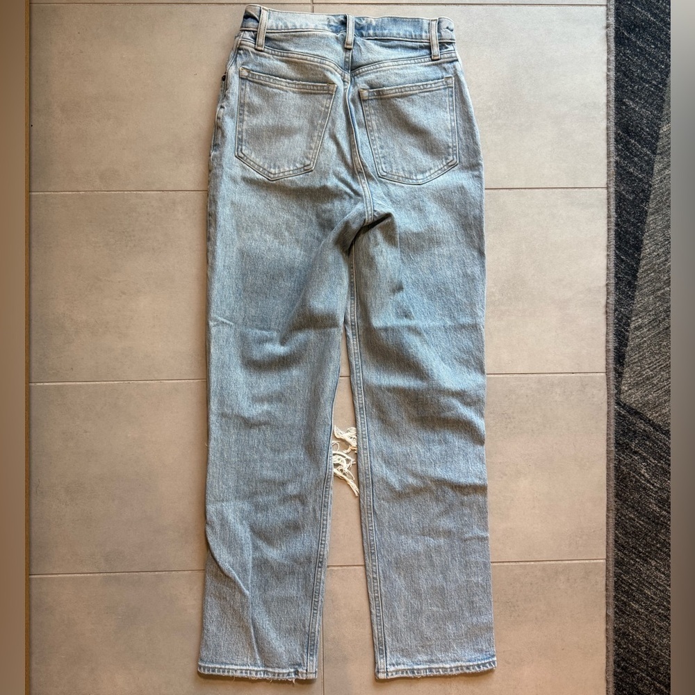 Abercrombie & Fitch '90s Straight Ultra High Rise Jeans - Picture 10 of 10